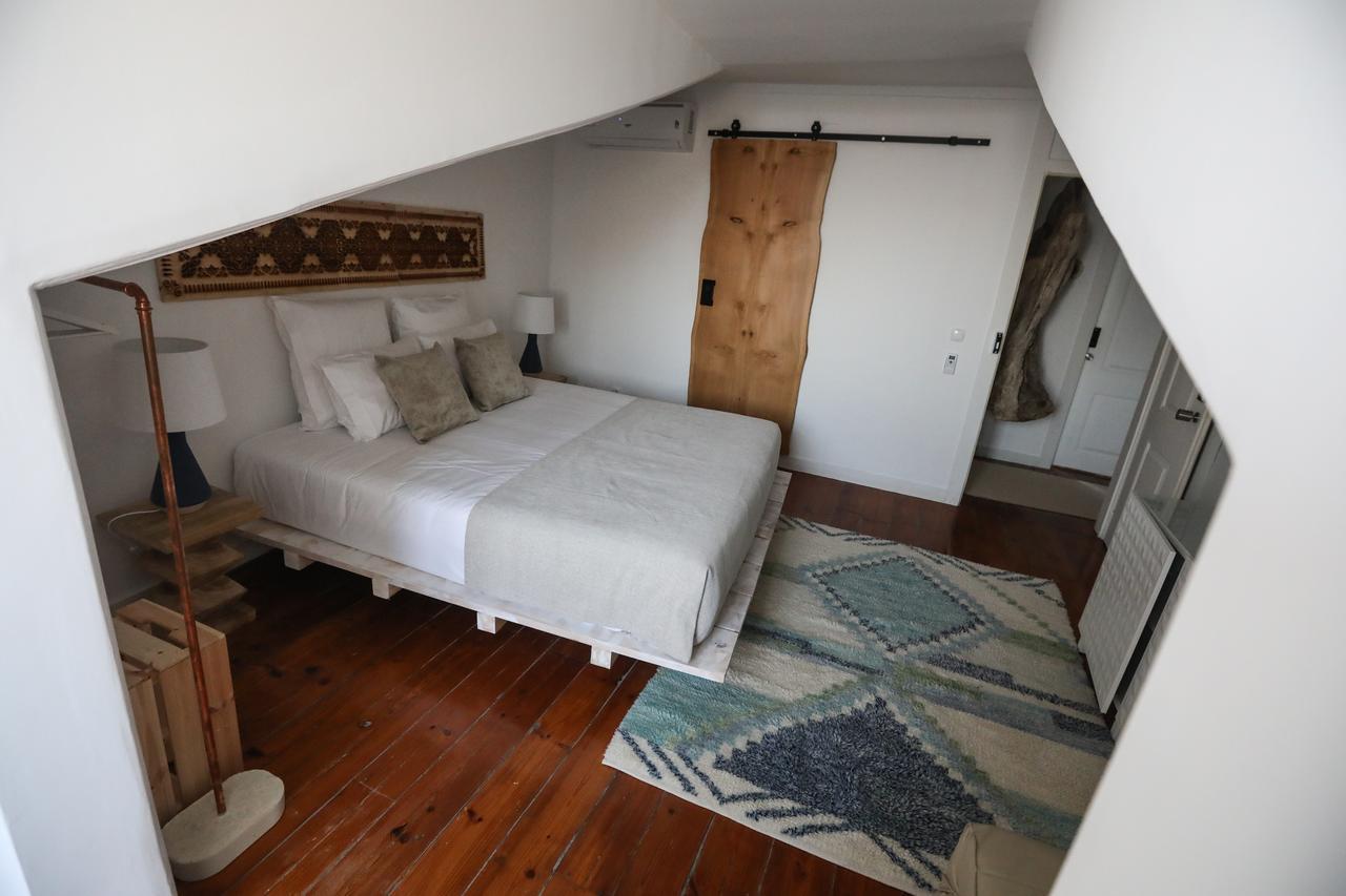 The Saints Suites - Lisbon — Fotos 2